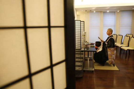 日本有家給死人住的“酒店”[組圖]