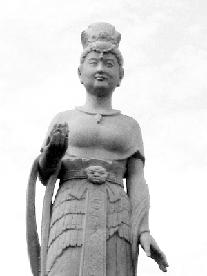 西安西北大學現雷人雕像 女媧雅典娜長著校董臉