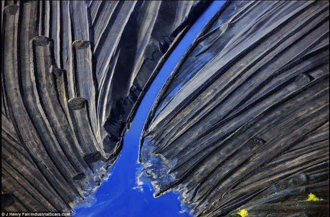 這是地球傷痕 不是玩藝術