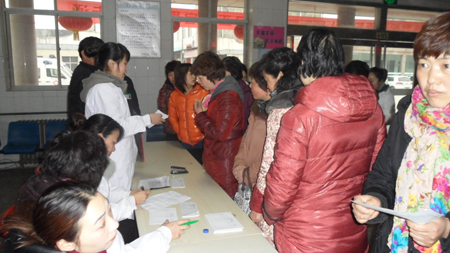 原陽縣:232名鄉村“女干部”健康過三八節