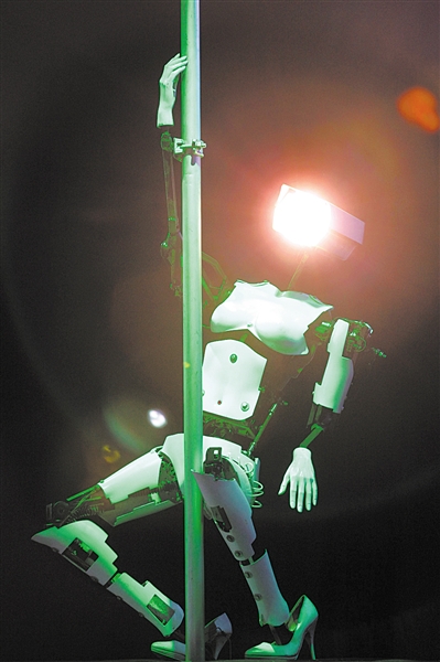 科技新視野:未來手機充電器靠呼吸發電(組圖)