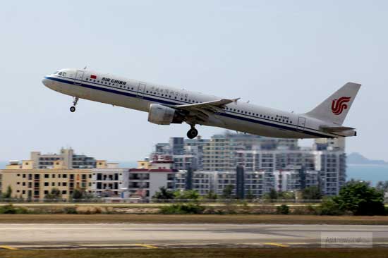 燃油價格高企 國航凈利潤降38.75%