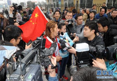 足球假賭黑案第二批案件審理開始 謝亞龍出庭受審