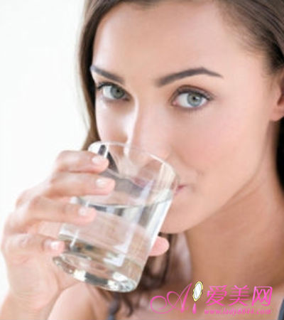 喝水并不是越多越好!剖析飲水的四大誤區