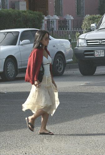 實拍蒙古國大街上出人意料的美女