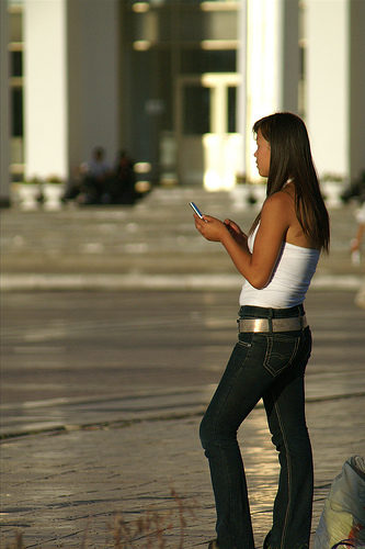 實(shí)拍蒙古國(guó)大街上出人意料的美女