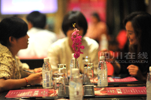 36名四川女富商全國(guó)征婚 需有旺妻相