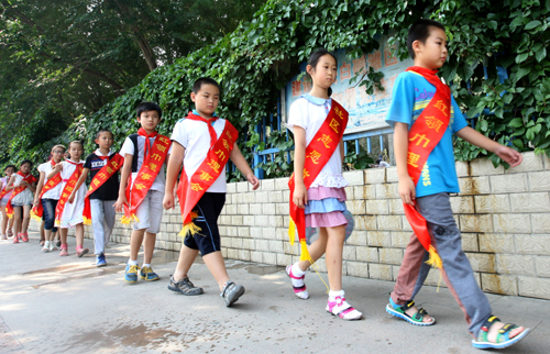 克拉瑪依“紅領(lǐng)巾理事會”啟動