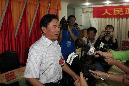 肖杰當選三沙市首任市長 符戇為人大常委會主任