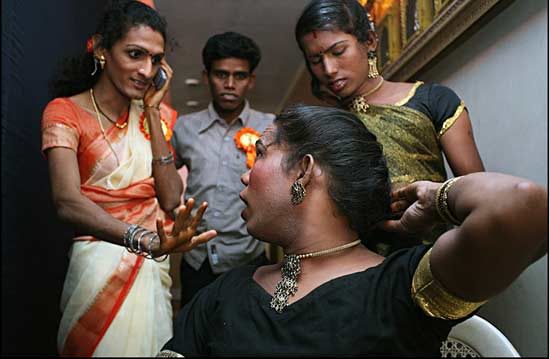 揭秘印度閹人的真實生活！