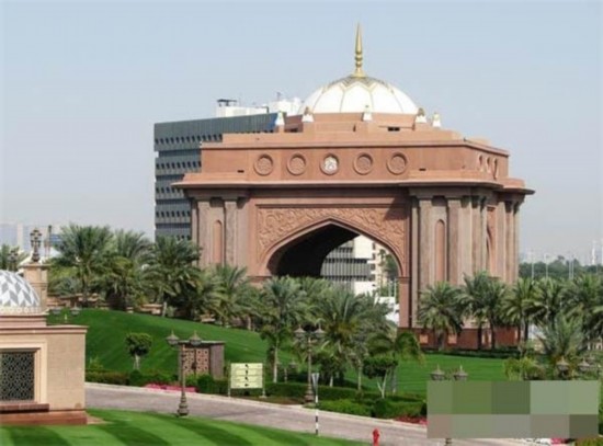 40噸黃金八星級酒店