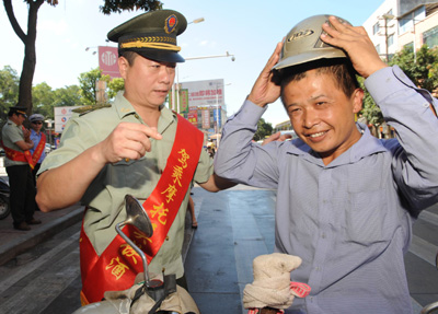 翔安:啟動“平安摩托”百日宣傳整治