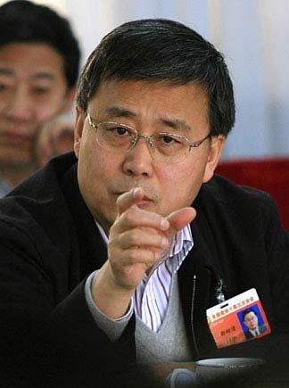 證監(jiān)會(huì)連續(xù)3天喊話力挺藍(lán)籌股 分析稱需謹(jǐn)慎對(duì)待