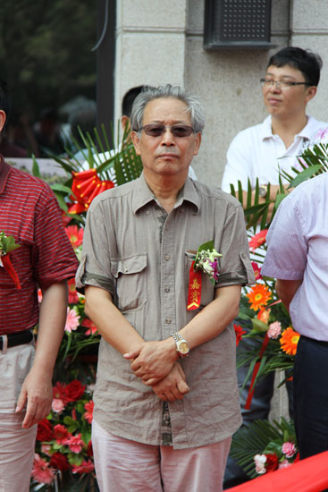 著名書法家張?zhí)煳南壬灱s東方水墨