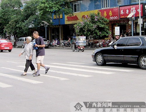 南寧今年將新建11座人行天橋 6座天橋年底投入使用