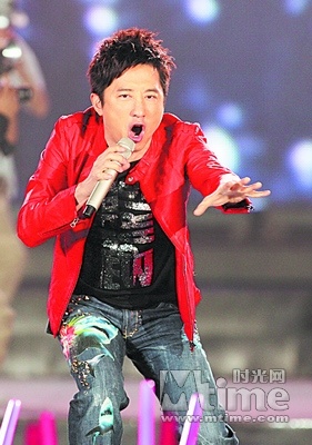 劉歡神曲《喂雞》爆紅 揭那些你