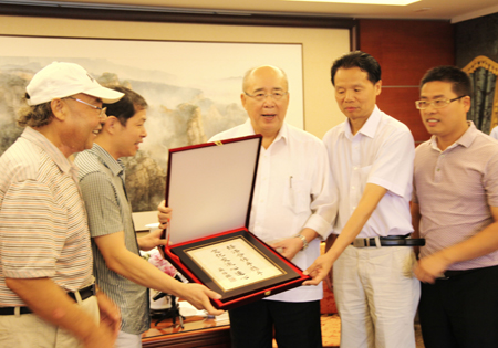 吳伯雄臺北會見河南客家參訪團