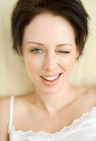 女性養(yǎng)生警惕：6種食物毀你容顏(組圖)