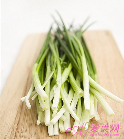 養生須知：吃蔥雖好也有禁忌