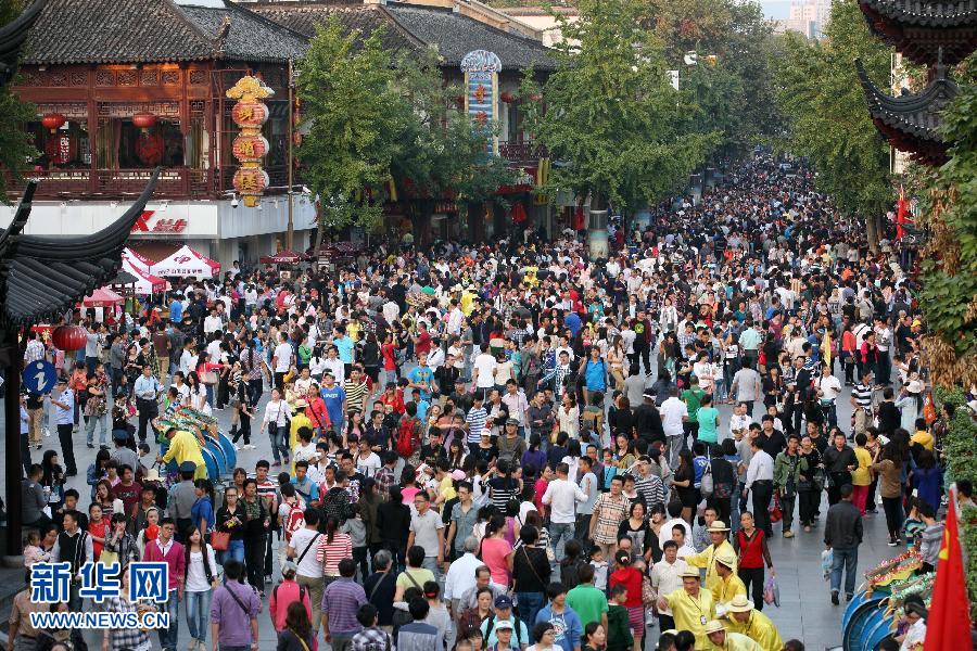 中山陵4天74.5萬(wàn)游客 盤點(diǎn)這些創(chuàng)紀(jì)錄的景點(diǎn)