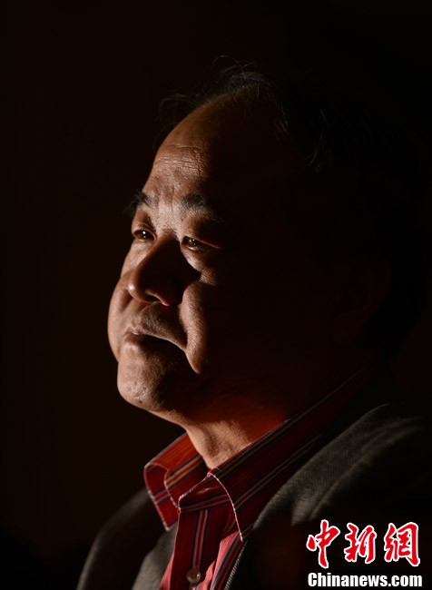 莫言獲獎(jiǎng)后首次在北京公開(kāi)亮相