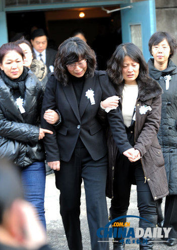 羅陽(yáng)同志追悼會(huì)在沈陽(yáng)舉行 各界人士為其送行