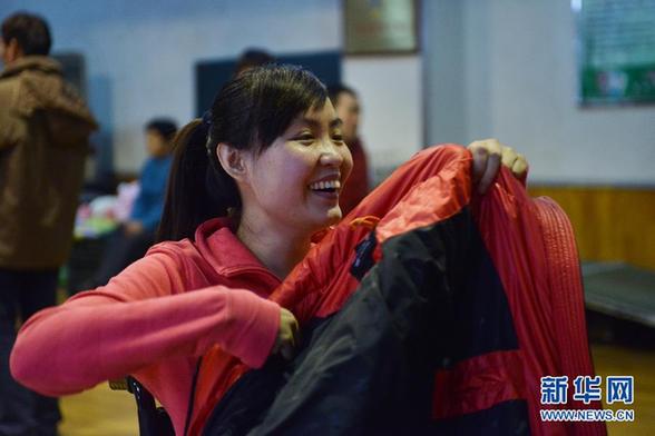 “最美女教師”張麗莉：樂(lè)觀堅(jiān)持康復(fù)訓(xùn)練