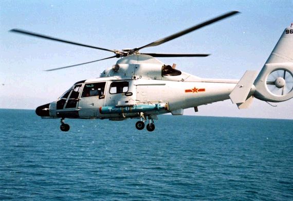 中國(guó)戰(zhàn)艦疑遭不明潛艇偵查 反潛直升機(jī)緊急起飛