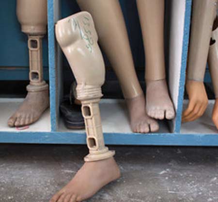 還能再神奇點嗎？游客落下的那些怪異物品（組圖）