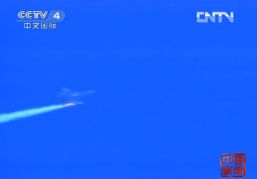 實拍：中國空軍殲11戰機對抗空戰(組圖)