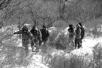 京2驢友靈山凍死 浙學生爬山滾落山崖