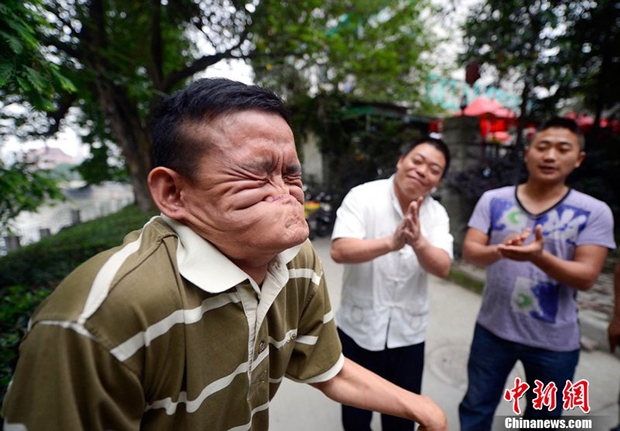 這才叫高手！2012奇人榜出爐