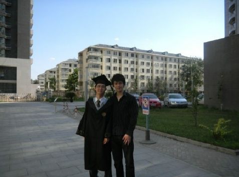 北大前校草葉欽達網絡爆火 校草男明星PK