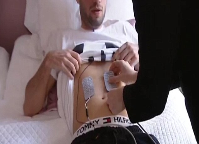 男子體驗分娩鎮痛 難以忍痛終放棄(組圖)