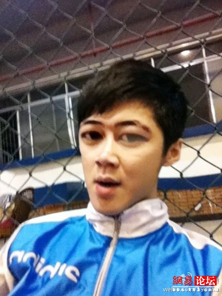 蛇精引發PS熱潮 全民惡搞掀高潮