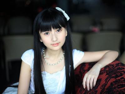 《我是歌手》淚點(diǎn)女走紅 盤點(diǎn)意外走紅的神秘觀眾