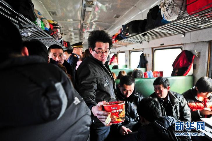 回家的路上，他們這樣省錢