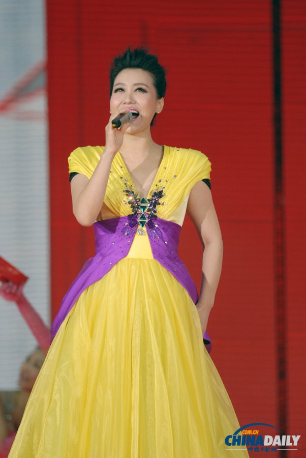 高清彩排圖：2013蛇年央視春晚節(jié)目單公布