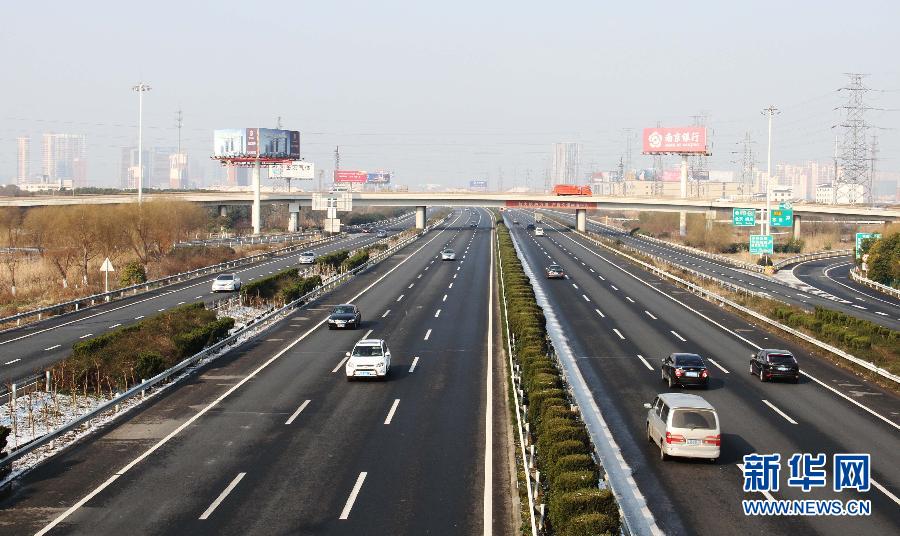 小客車免費通行首日全國公路網暢通