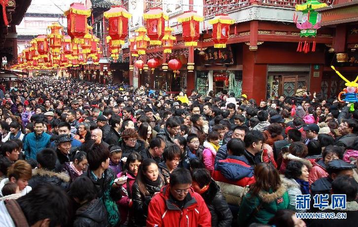 春節長假各地景區迎人潮