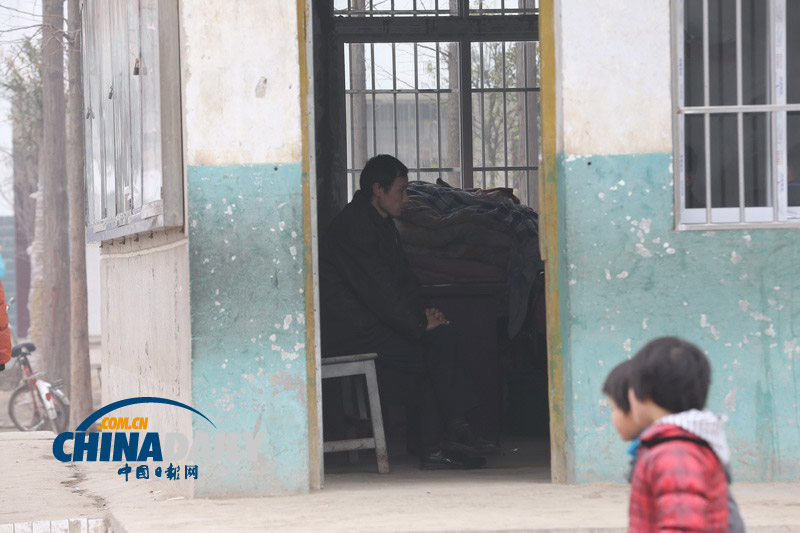 湖北老河口校園踩踏事故致4死11傷