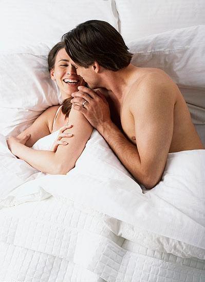 養生：哪種的睡姿的夫妻“最般配”？