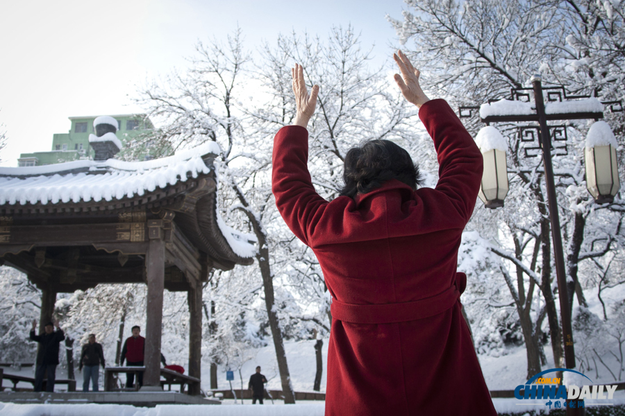 中國日報直擊北京三月春雪