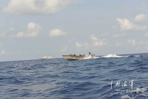 南海艦隊(duì)立體奪島:陸戰(zhàn)隊(duì)機(jī)降成功