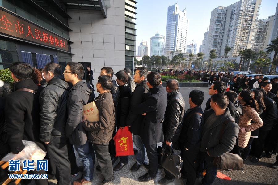 “炒房客”撤離 溫州樓市“高臺(tái)跳水”