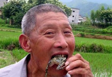 揭秘易裝癖男士的瘋狂夜生活 盤點令人震驚的怪癖