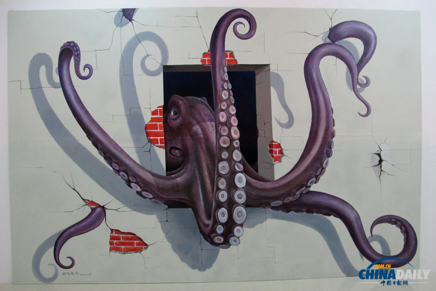 海南海口：2013國(guó)際3D魔幻世界動(dòng)漫畫展吸引眼球