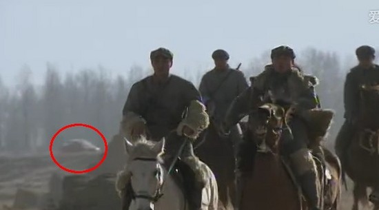 天雷滾滾 影視劇穿幫鏡頭大盤點