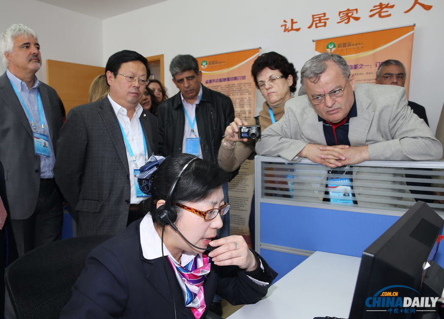 第四屆中歐政黨高層論壇的境外來賓在蘇州參觀考察