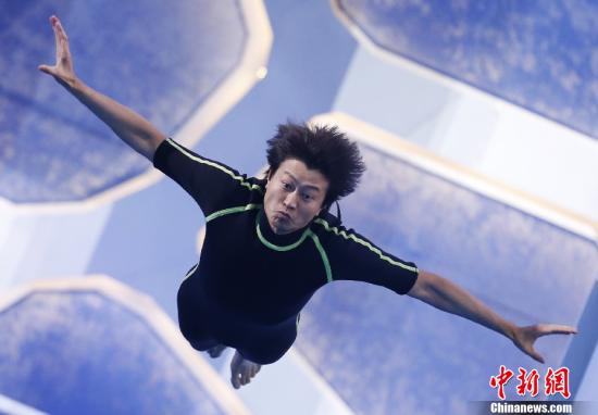 跳水死人揭“娛樂(lè)至死”傷疤 體育娛樂(lè)化底線何在